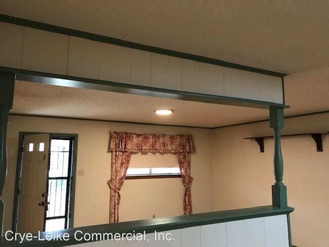 Foto del edificio - 3 br, 1.5 bath House - 30 Pleasant Street