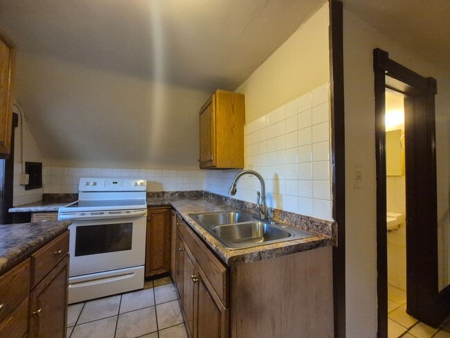 Foto del edificio - 763 Tuscarora Ave W