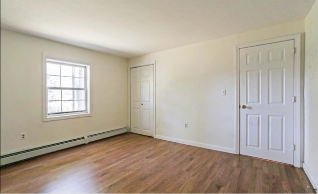 Building Photo - 44 Fitchburg Rd