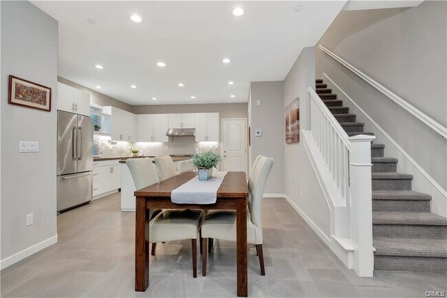 Building Photo - 82 Tallowood, Irvine, CA 92620 - 3 BR 2 BA...