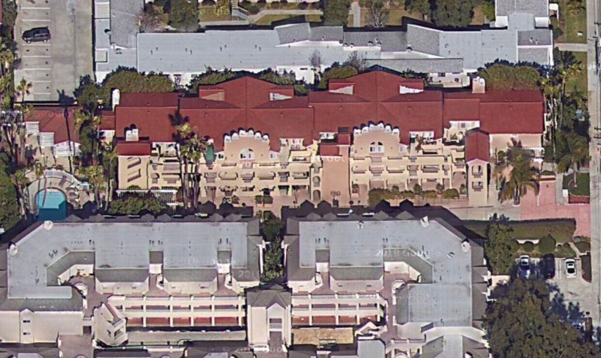 Foto principal - Fantastic 2 bed / 2 bath Condo in Huntingt...