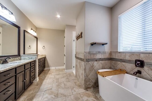 Foto del edificio - 229 Big Bend Path