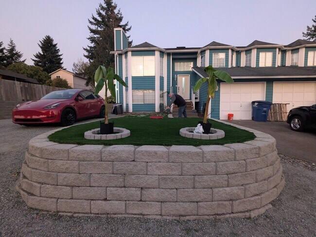 Separe hasta la unidad inferior izquierda - 24028 25th Ave S