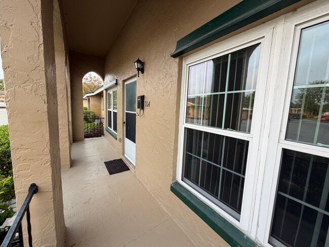 Building Photo - 516 Polaris Loop