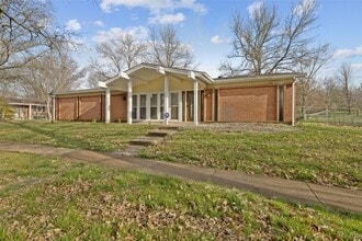 Building Photo - 4649 McIlroy Dr