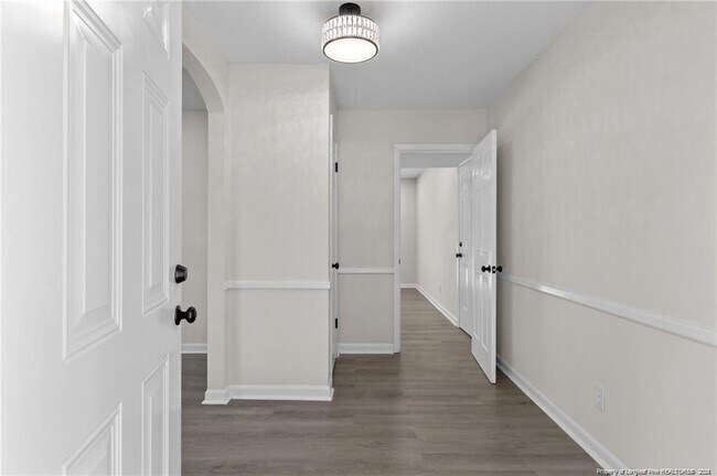 Foto del edificio - 714 Carnegie Dr