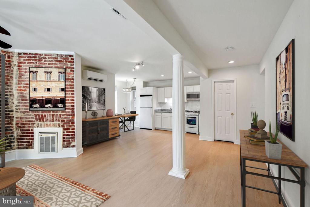 Foto principal - 817 T St NW