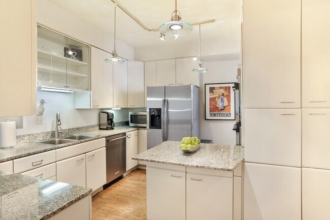 Foto del edificio - 2737 N Hampden Ct