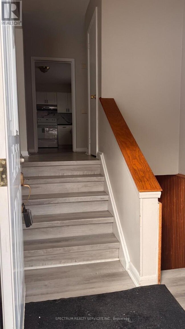 Building Photo - 213 Thistle Down Blvd