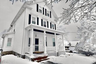 Building Photo - 170 Lincoln Ave