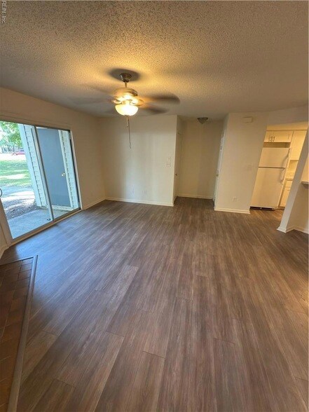 Building Photo - 1713 Boulder Ln