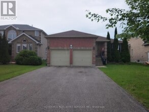 Building Photo - 99 Esther Dr