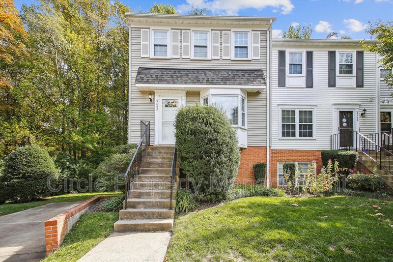 6068 Old Landing Way, Burke, VA 22015 Condo for Rent in Burke, VA