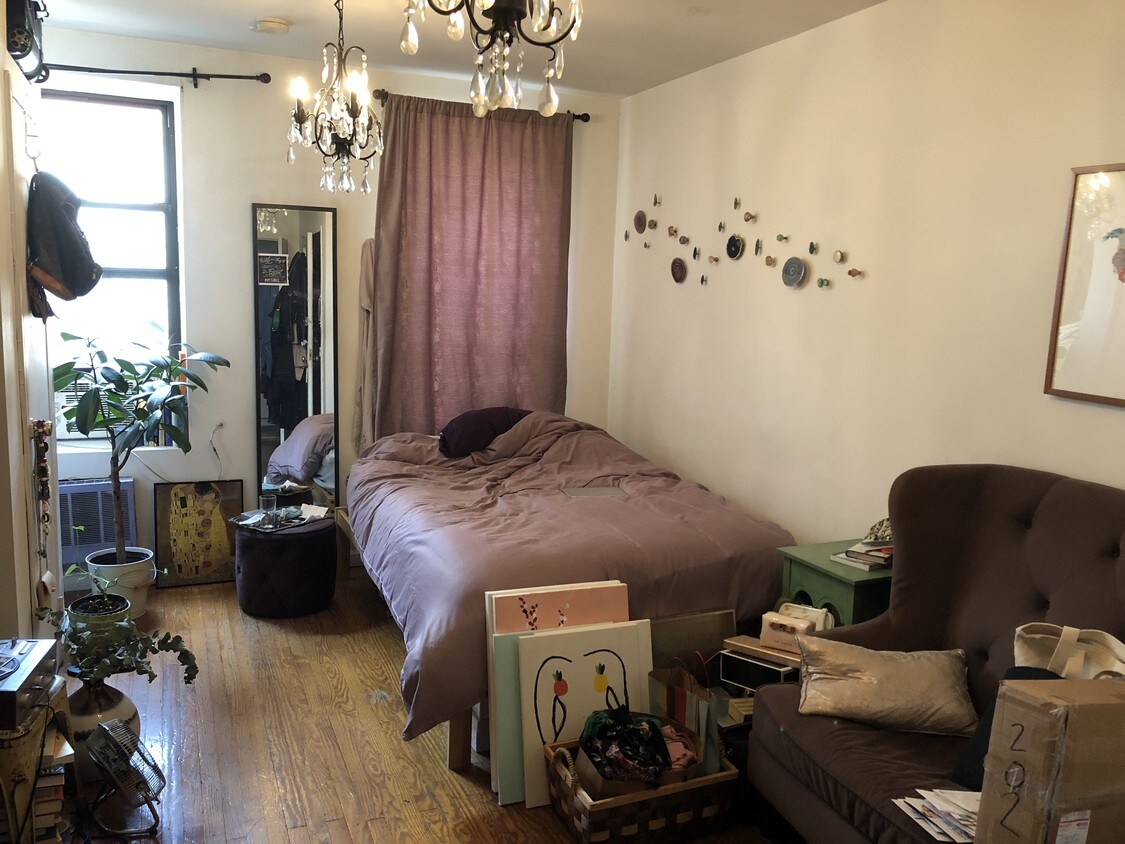 Primary Photo - 200 Chrystie St