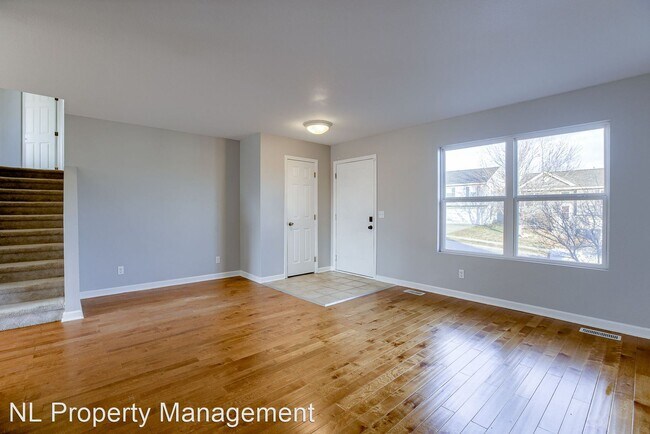 Building Photo - 4 br, 2.5 bath House - 19425 X Street