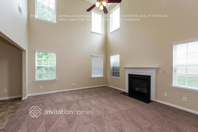 Building Photo - 12132 Palomar Dr