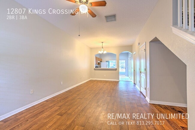 Building Photo - 12807 Kings Crossing Dr
