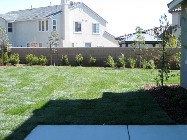 Building Photo - 34674 Venturi Ave