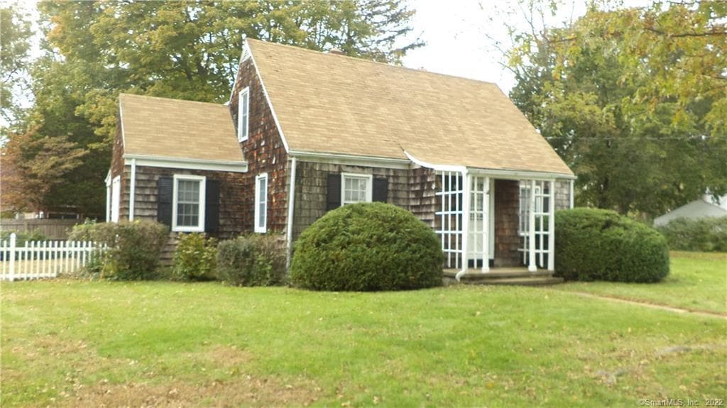 Primary Photo - 223 Henry St