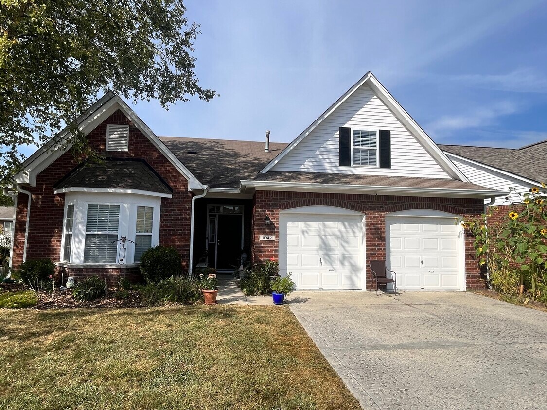 Primary Photo - 8342 Stark Dr