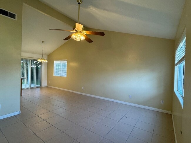 Building Photo - Beautiful home in a gated community!