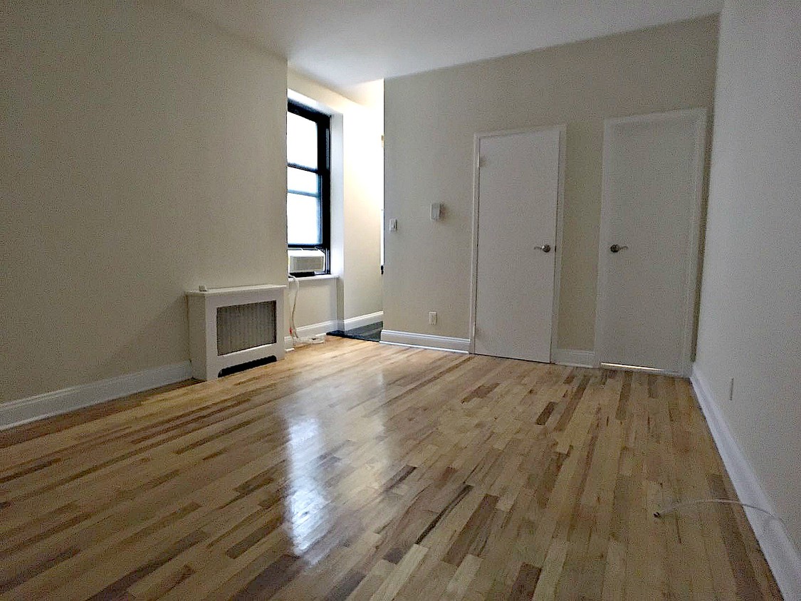 Foto principal - 150 W 47th St