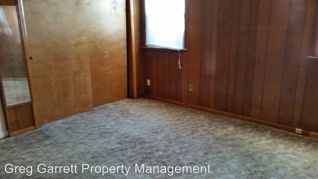 Building Photo - 3 br, 1 bath House - 814 Smith Street