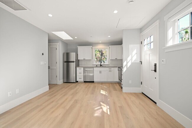 Cocina ADU - 1533 Manning Ln