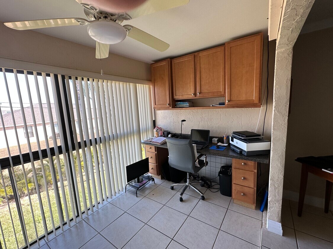 1507 Cape Coral Pky W Unit 8, Cape Coral, FL 33914 Condo for Rent in Cape Coral, FL