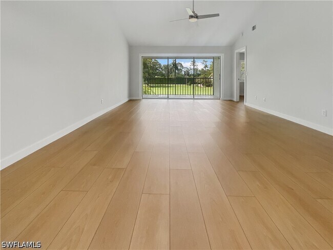 Foto del edificio - 5908 Cranbrook Way