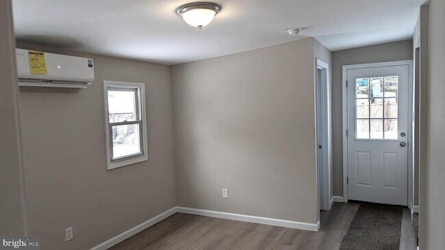 Foto del edificio - 1430 Hurffville Rd