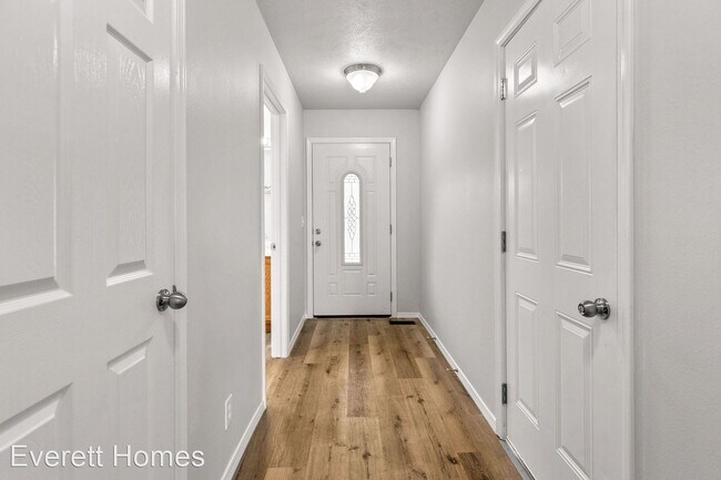 Foto del edificio - 3 br, 2.5 bath House - 3708 W Brook Ct