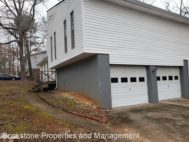 3 br, 2 bath House - 3830 Sugar Creek Dr photo'
