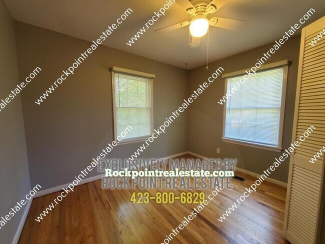 Foto del edificio - Charming Home with Lots of Updates!