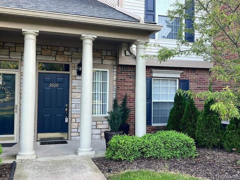 Foto principal - 3609 Oakmonte Blvd