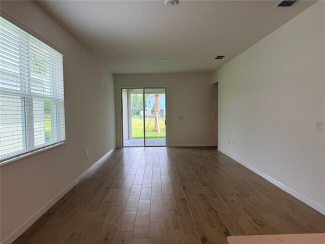 Building Photo - 2029 Anthem Dr