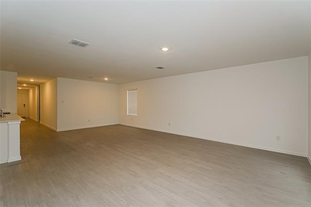 Building Photo - 1129 Tufted Dr