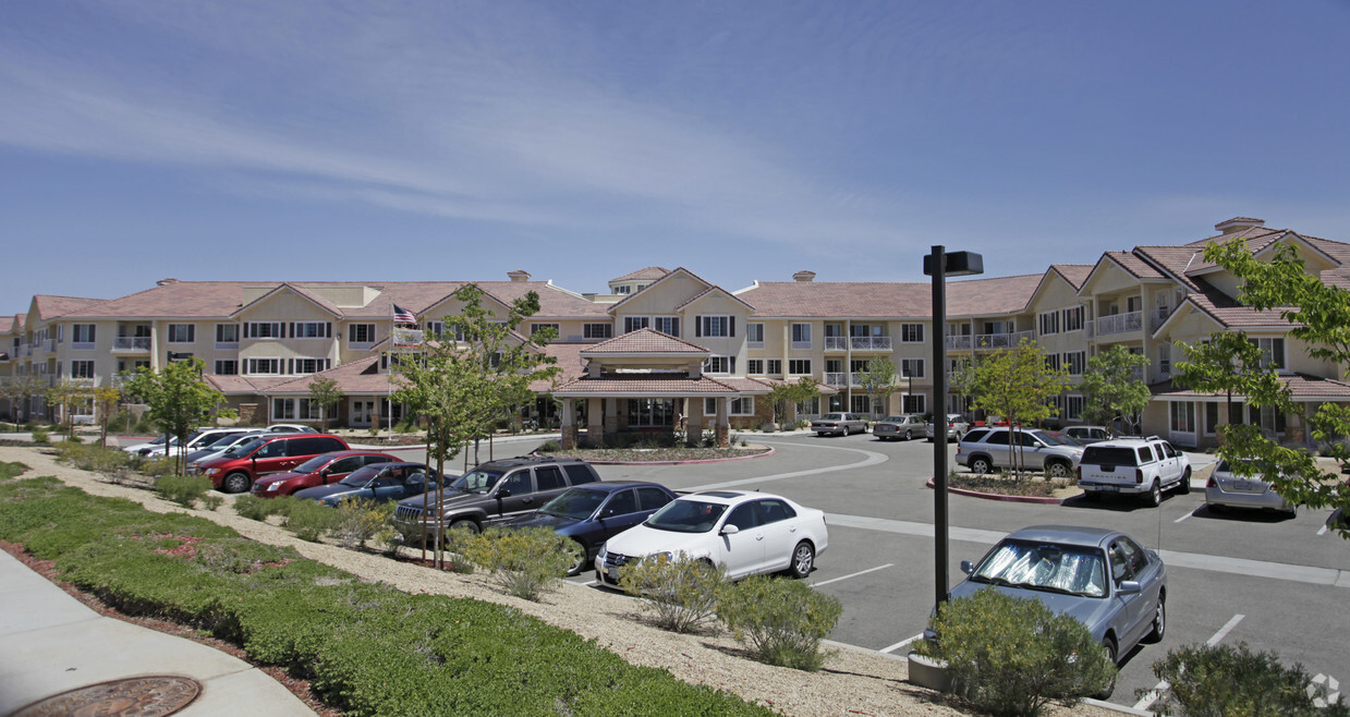 rancho-village-apartments-in-palmdale-ca-apartments