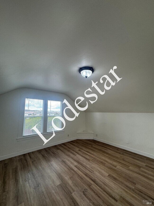 Foto del edificio - 302 Carolina St