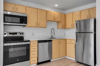 Building Photo - Eastwood Apartments