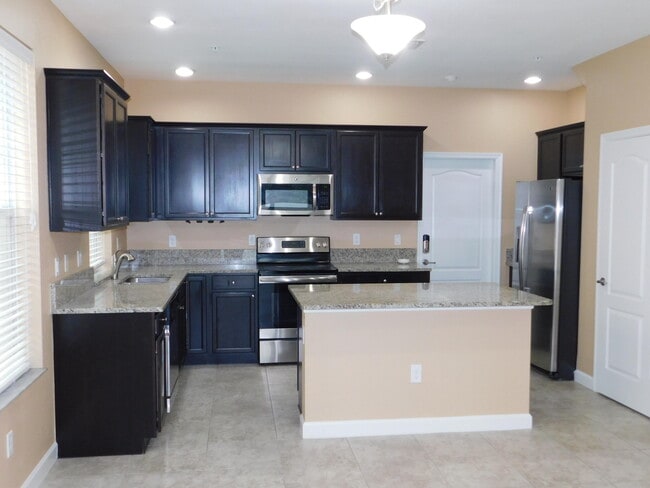 Building Photo - 9626 SW Purple Martin Way