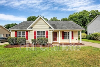 Building Photo - Room in Single Family Home on S Ridge Ave