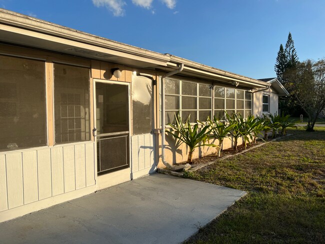 Building Photo - 3451 Harbor Blvd