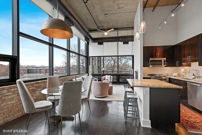 Foto del edificio - 1800 W Grace St