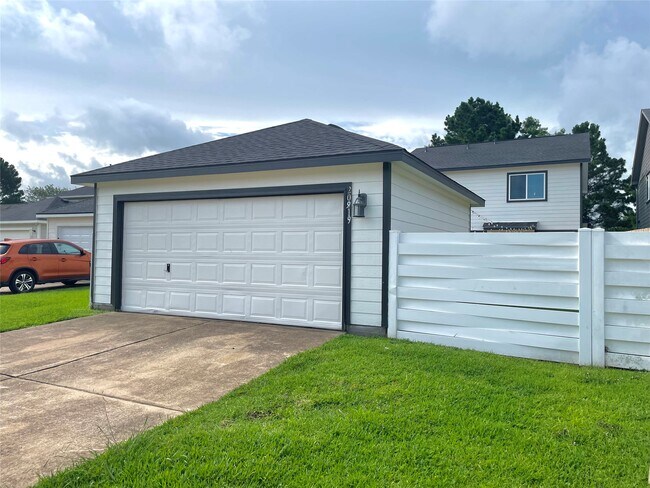 Foto del edificio - 20919 Hall Colony Ct
