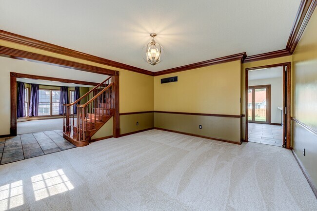 Building Photo - 15509 Debridge Way