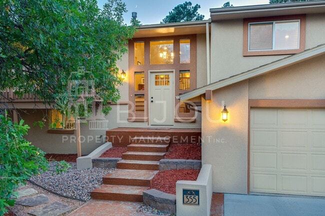 Building Photo - Located in the Hills of Rockrimmon!
