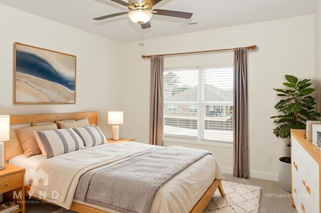 Foto del edificio - 150 Rose Vly Dr