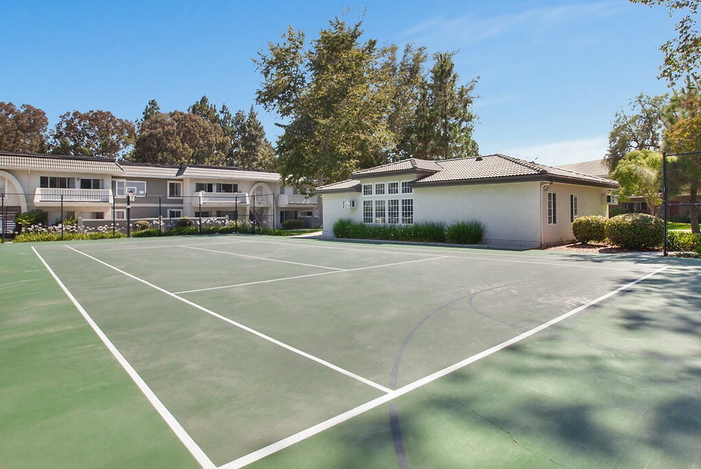 Hillcrest Park Apartments in Newbury Park, CA Westside Rentals