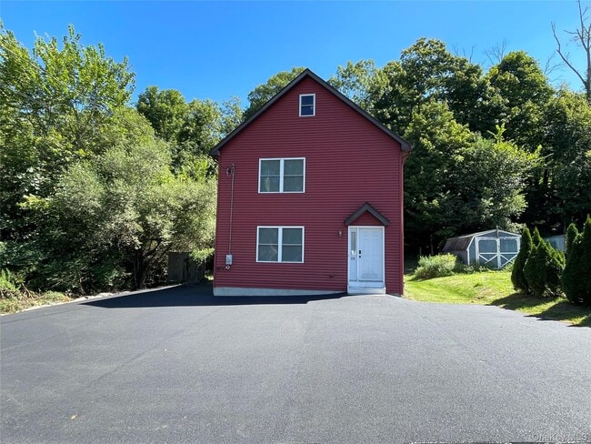Building Photo - 214 Nelson Rd